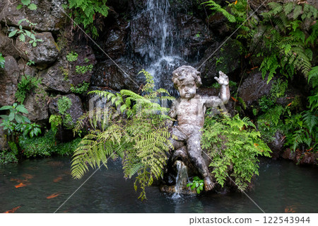 Angel in a fountain with fern, Madeira, Portugal Angel in a fountain with fern, Madeira, Portugal 122543944