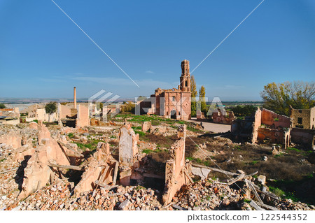 destroyed village of Belchite, aerial view. Spain 122544352