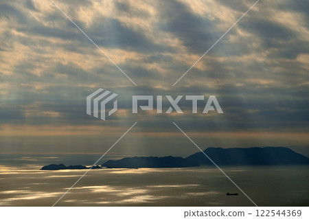 Scene after sunrise from Kamimoriyama Observatory. Halo from between the clouds. 122544369