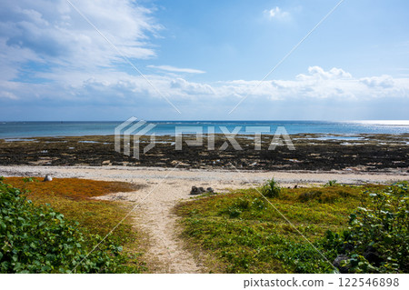 Beautiful ocean view of Okinawa main island in Okinawa prefecture, Japan 122546898