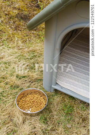 狗屋和狗糧 122549701