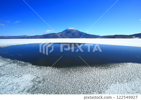 阿寒湖和奧寒山的霜花 122549927