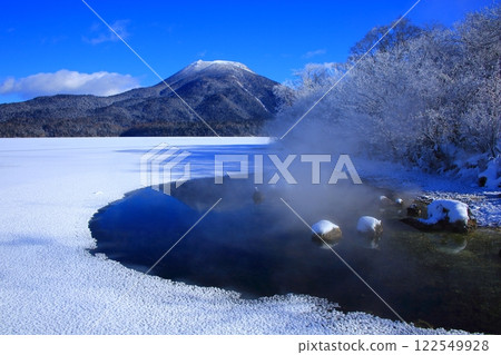 阿寒湖和奧寒山的霜花 122549928