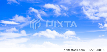 藍天白雲 122550018