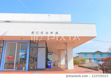 A view of the Kanie Town Gymnasium in Kanie Town, Kaifu County, Aichi Prefecture 122550323
