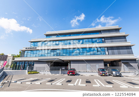 Minamata City Hall in clear skies, Kumamoto Prefecture 122554094