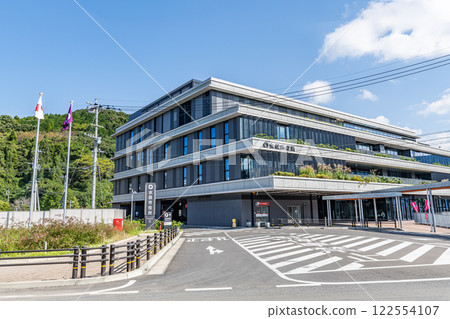 Minamata City Hall in clear skies, Kumamoto Prefecture 122554107