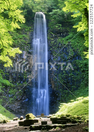 玉垂瀑布/玉垂瀑布(山形縣坂田市) 玉垂瀑布/玉垂瀑布(山形縣坂田市) 122557724