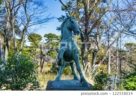 Statue of the famous horse Ikezuki at Senzoku Hachiman Shrine in Ota Ward, Tokyo Statue of the famous horse Ikezuki at Senzoku Hachiman Shrine in Ota Ward, Tokyo 122558014