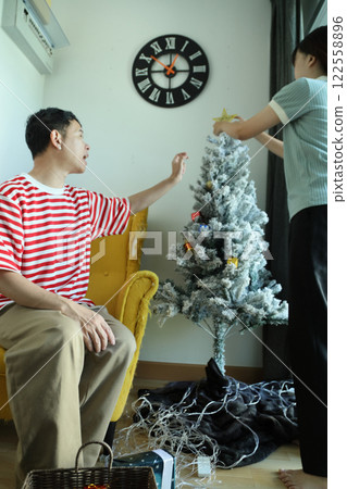 Decoration Christmas Tree 122558896