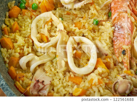 seafood paella Marinera seafood paella Marinera 122561688