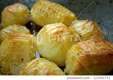 hasselback potato hasselback potato 122561711