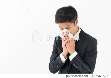 Hay fever businessman allergy 122561823