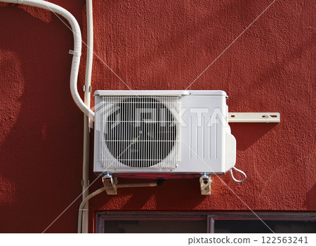 Outdoor unit of air conditioner 122563241
