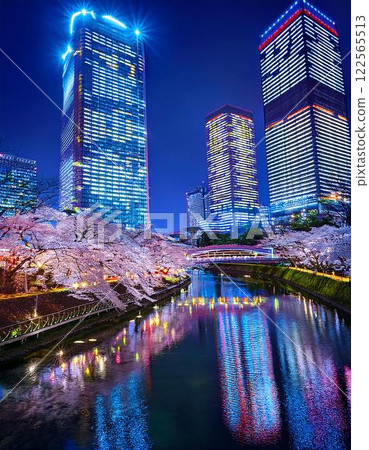 櫻花與東京夜景－傳統與未來的交會點 122565513