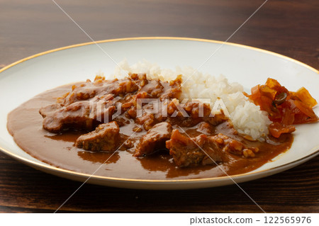 Beef curry 122565976