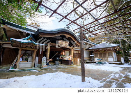 福岡縣笹栗町冬日里的東山觀音寺 福岡縣笹栗町冬日里的東山觀音寺 122570334