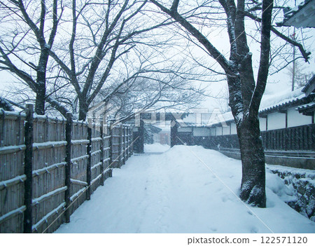 會津武士宅邸首席家臣宅邸後門（福島縣會津若松市） 122571120