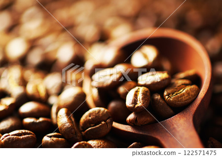 Coffee beans  122571475
