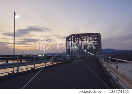 Scenery of Kasumi Bridge and Takahashi River - Evening and night view 122574105