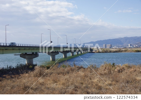 Scenery of Kasumi Bridge and Takahashi River 122574334