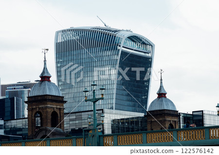 Cityscape of London by Thames River Cityscape of London by Thames River 122576142