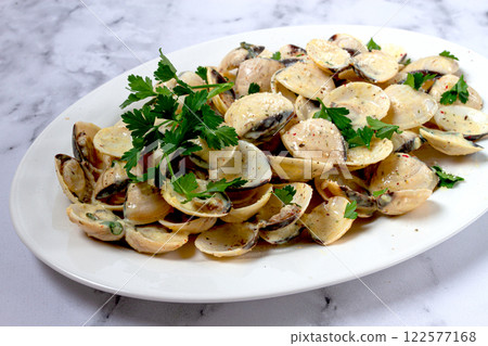 vongole clams, in cream sauce, on a white plate, homemade, top view, no people, vongole clams, in cream sauce, on a white plate, homemade, top view, no people, 122577168