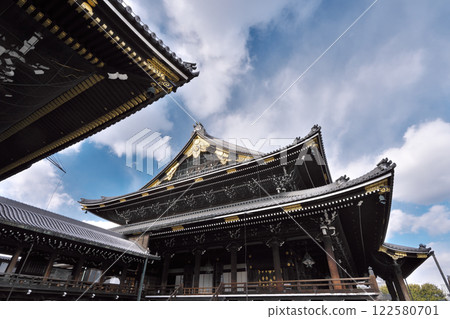 東本願寺禦榮堂（京都市） 122580701