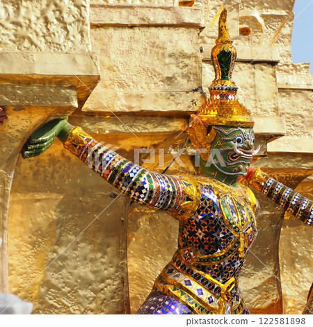 Wat Phra Kaew Guardian Deity 122581898
