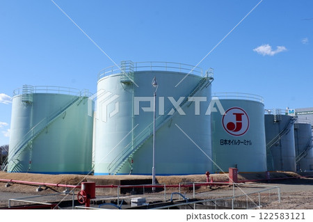 Oil storage tank at Japan Oil Terminal Oil storage tank at Japan Oil Terminal 122583121