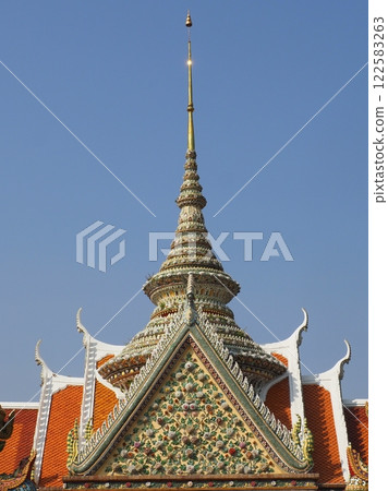 Wat Arun Temple of Dawn Main Hall 122583263