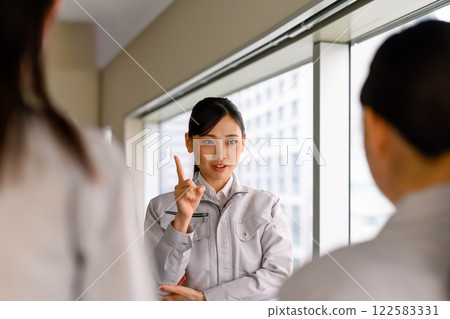  Business image 122583331