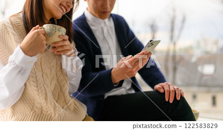 Portrait of a male and female pair Portrait of a male and female pair 122583829