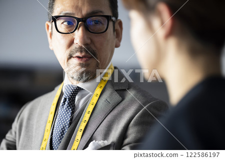 Cool tailor man 122586197