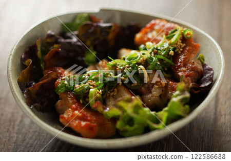 Fried chicken with sweet and sour sauce 122586688