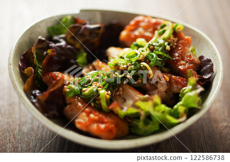 Fried chicken with sweet and sour sauce 122586738