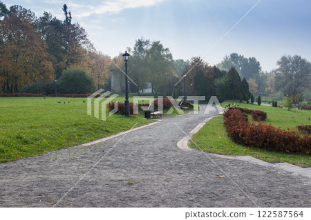Walkway in the park in the summer Walkway in the park in the summer 122587564