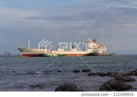 Transport ship at Laem Chabang Port, Chonburi, Thailand 122589932