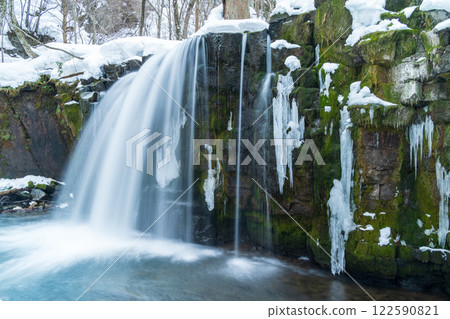 "Aomori Prefecture" Oirase Gorge in Winter, Choshi Falls 122590821