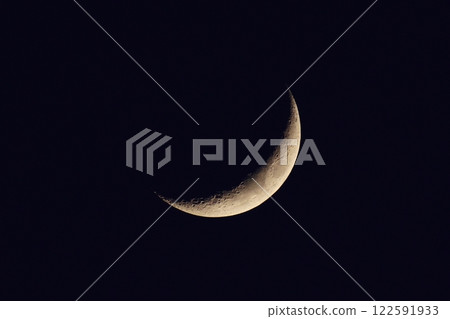 Beautiful crescent moon Beautiful crescent moon 122591933