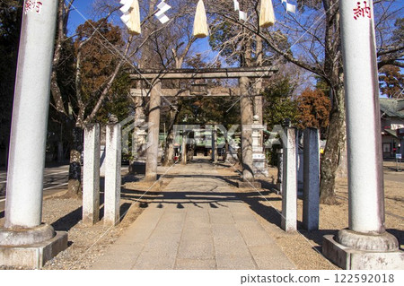茨城縣常總市一之登神社的鳥居與拜殿 茨城縣常總市一之登神社的鳥居與拜殿 122592018