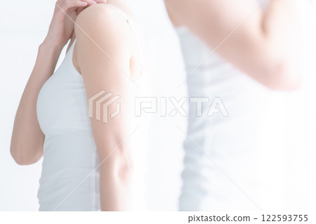 透明美女肖像,沒有臉 透明美女肖像,沒有臉 122593755