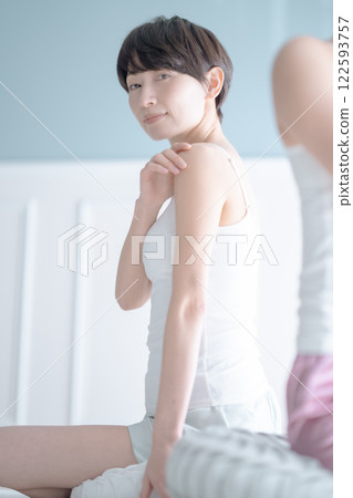 中年婦女的美麗形象 中年婦女的美麗形象 122593757