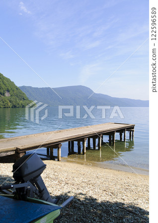 Lake Towada: Boats and pier Lake Towada: Boats and pier 122596589