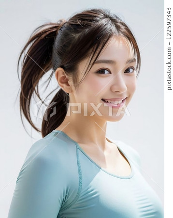 Young woman to train Young woman to train 122597343