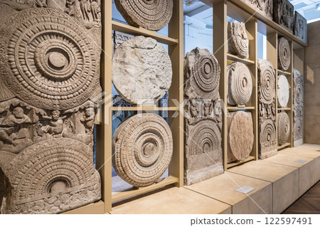 Ancient Buddhist Relief Carvings from Amaravathi at British Museum 122597491