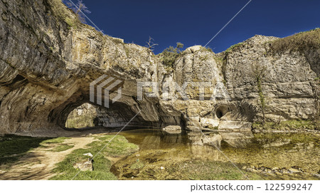 Puentedey Natural Bridge, Spain 122599247