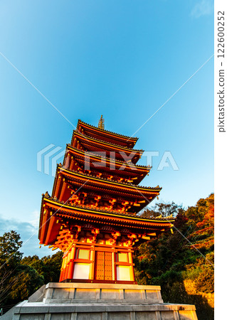 總本山 本福寺五重塔 [佐賀縣三養基郡木山町] 122600252