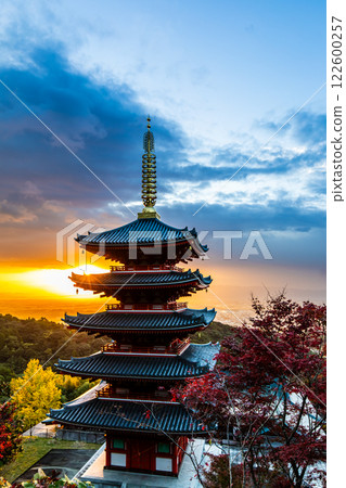 總本山 本福寺五重塔 [佐賀縣三養基郡木山町] 122600257
