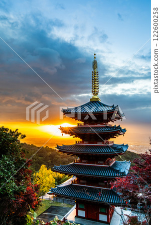 總本山 本福寺五重塔 [佐賀縣三養基郡木山町] 122600258
